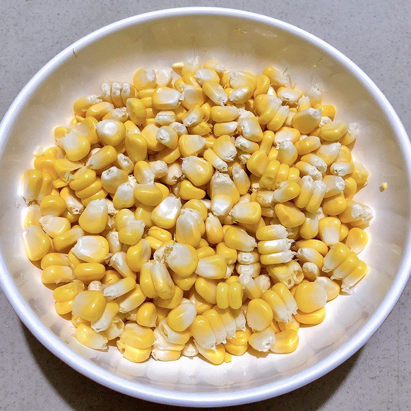 Step 1 Prepare the Ingredients for Stir-Fried Corn with Dried Shrimp