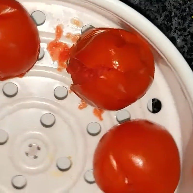 Step 4 Steam the stuffed tomatoes Stuffed steamed tomatoes