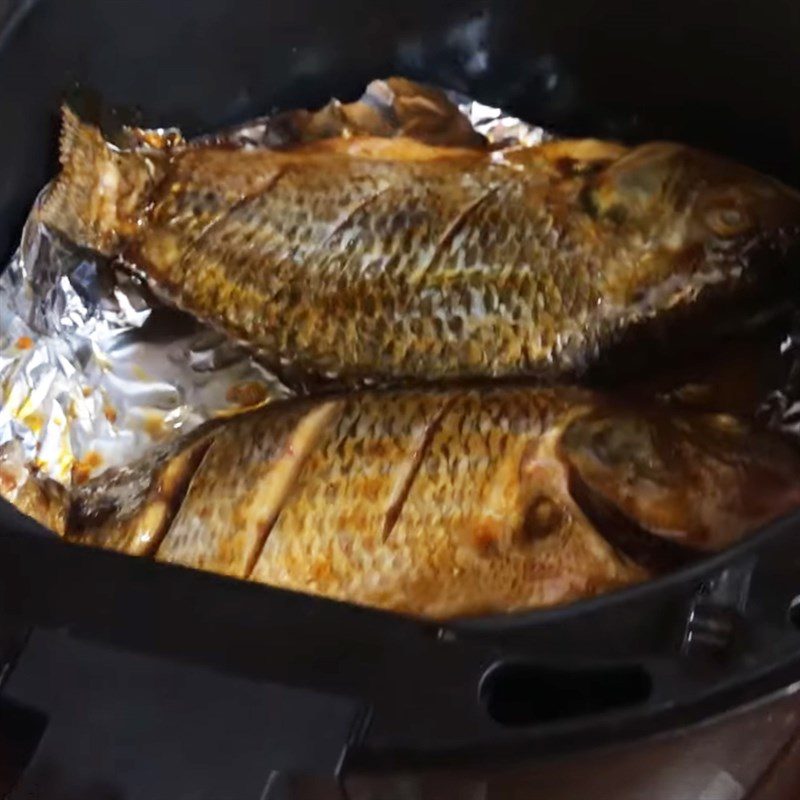 Step 3 Fry the fish Fried fish with foil in an air fryer