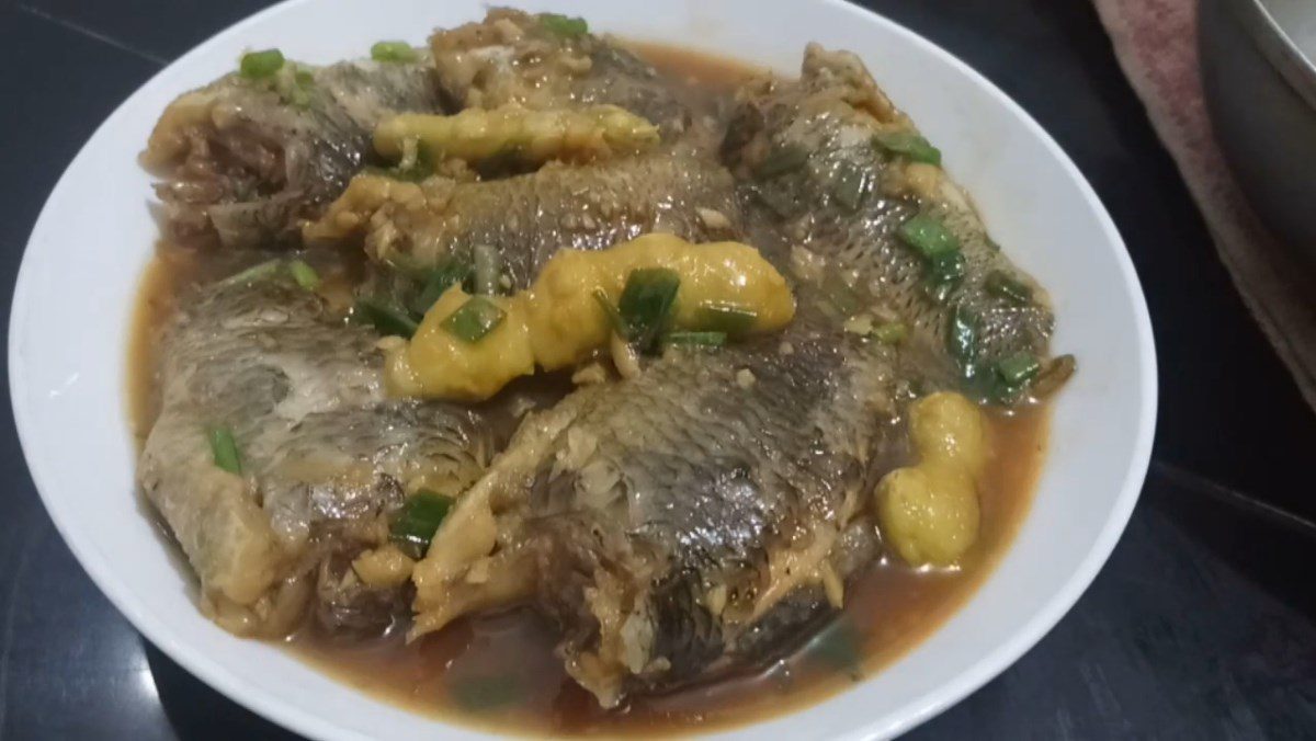 Braised snakehead fish with tamarind