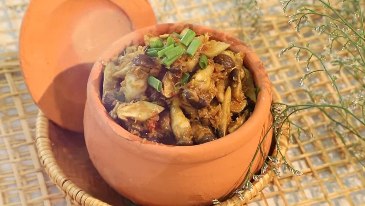 Fried Honey Mushrooms with Salt and Chili