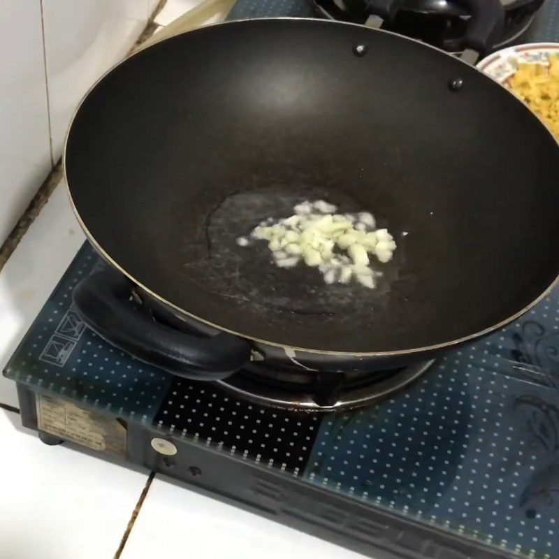 Step 5 Sautéed Greens Stir-fried Mustard Greens with Shrimp