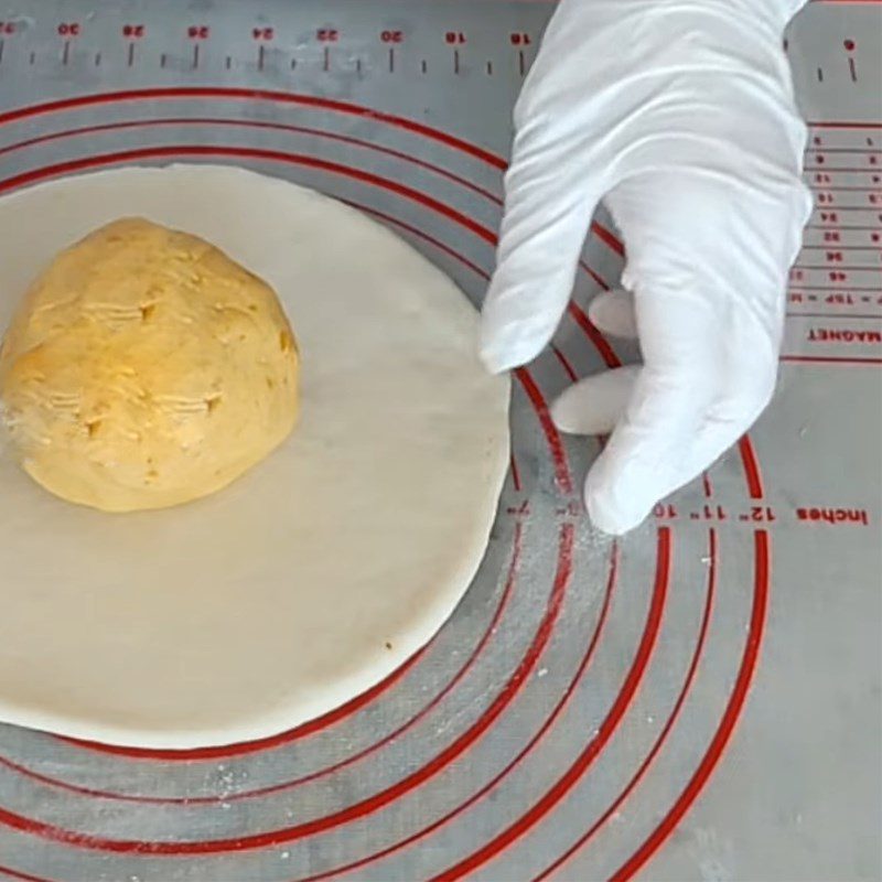 Step 3 Rolling the Dough for Salted Egg Layer Cake