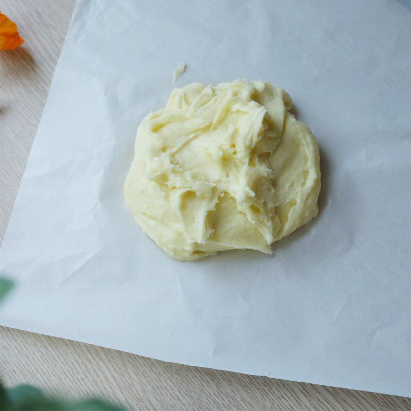 Step 3 Roll the dough and shape potato sticks Potato Stick