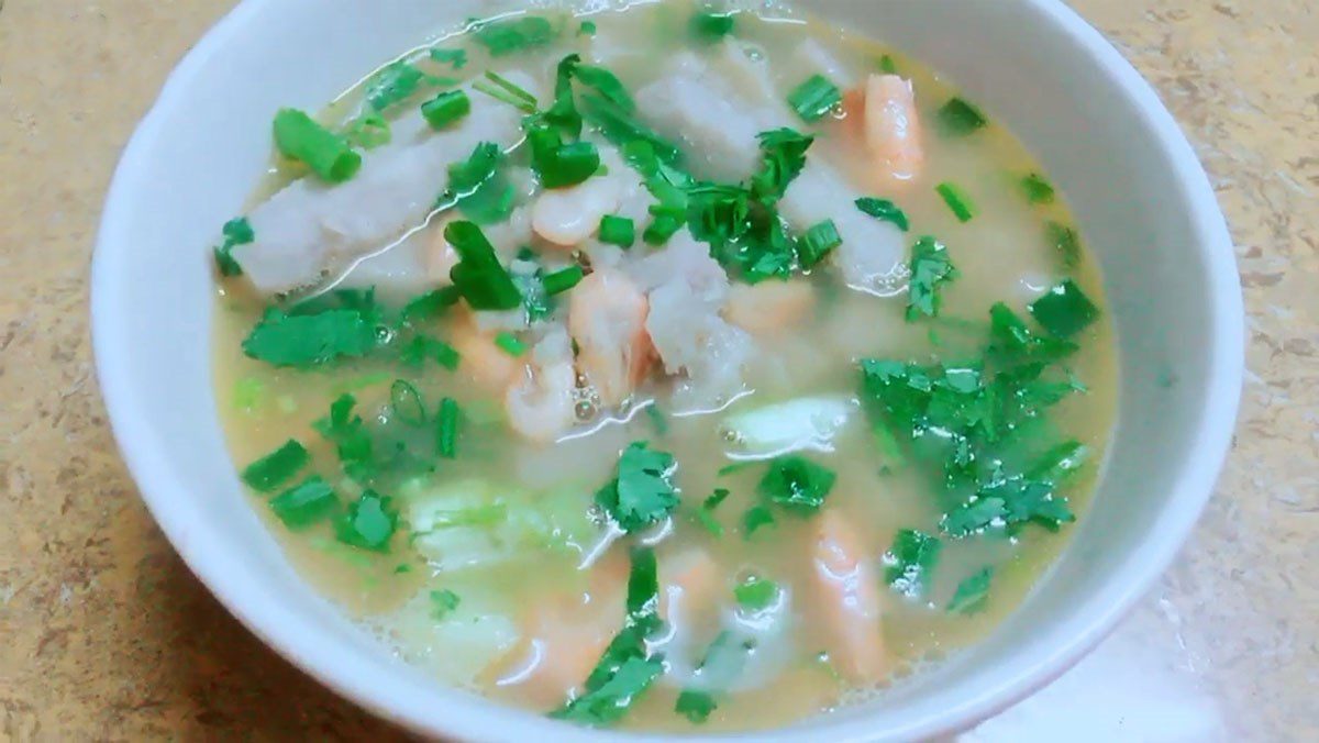 Taro Soup with Fresh Shrimp