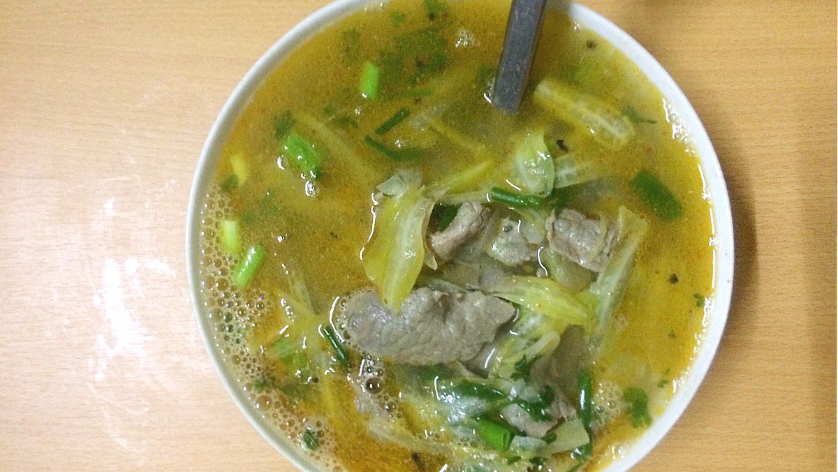 Beef soup with starfruit (recipe shared by users)