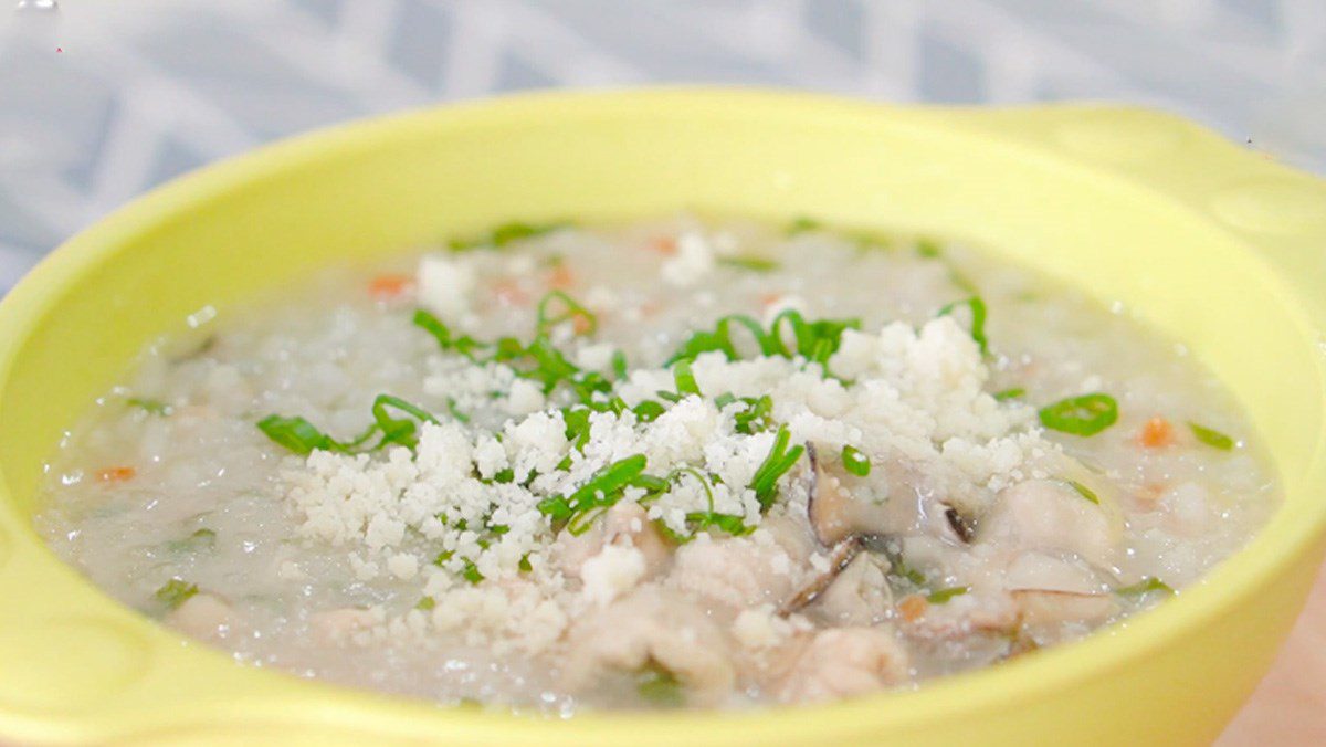 Oyster porridge with vegetables