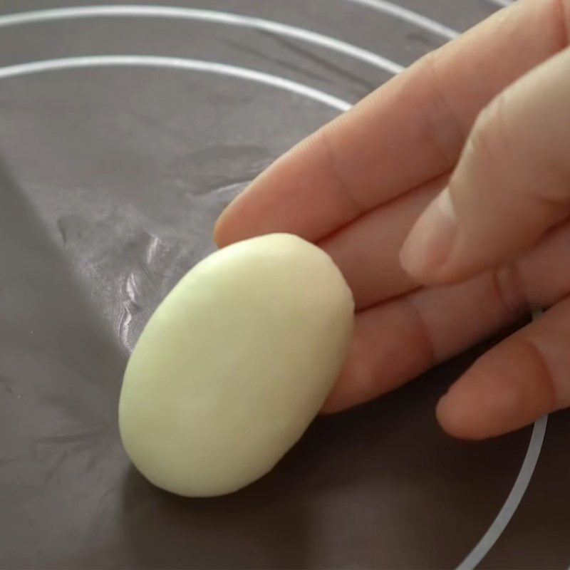 Step 4 Divide the dough and shape it Mini cheese stuffed bread