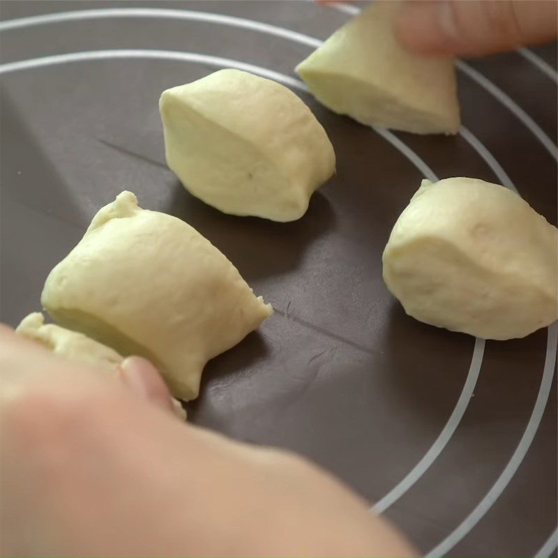 Step 4 Divide the dough and shape it Mini cheese stuffed bread