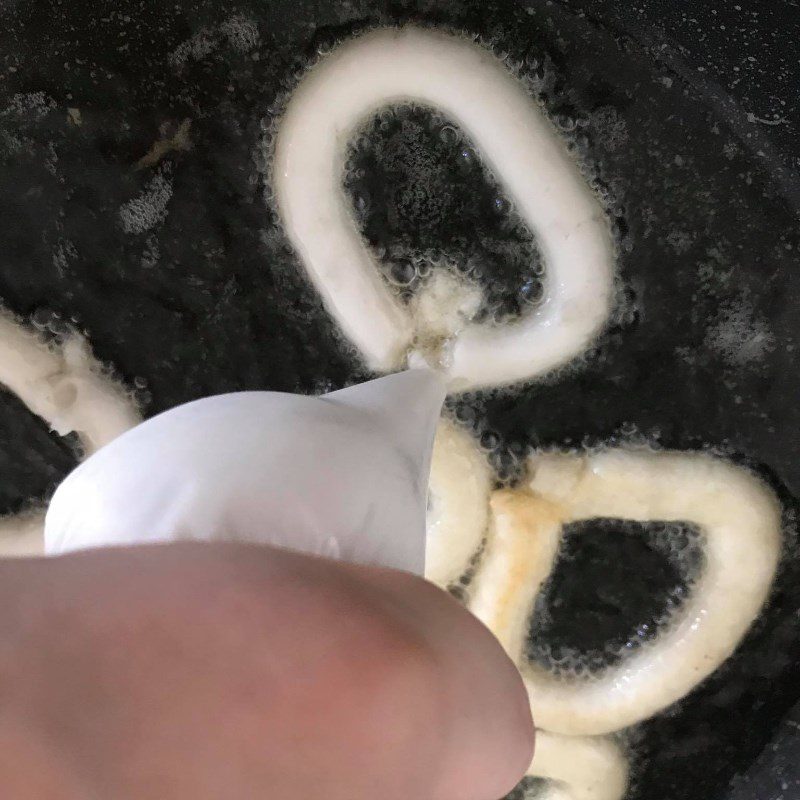 Step 3 Frying the Taro Cake