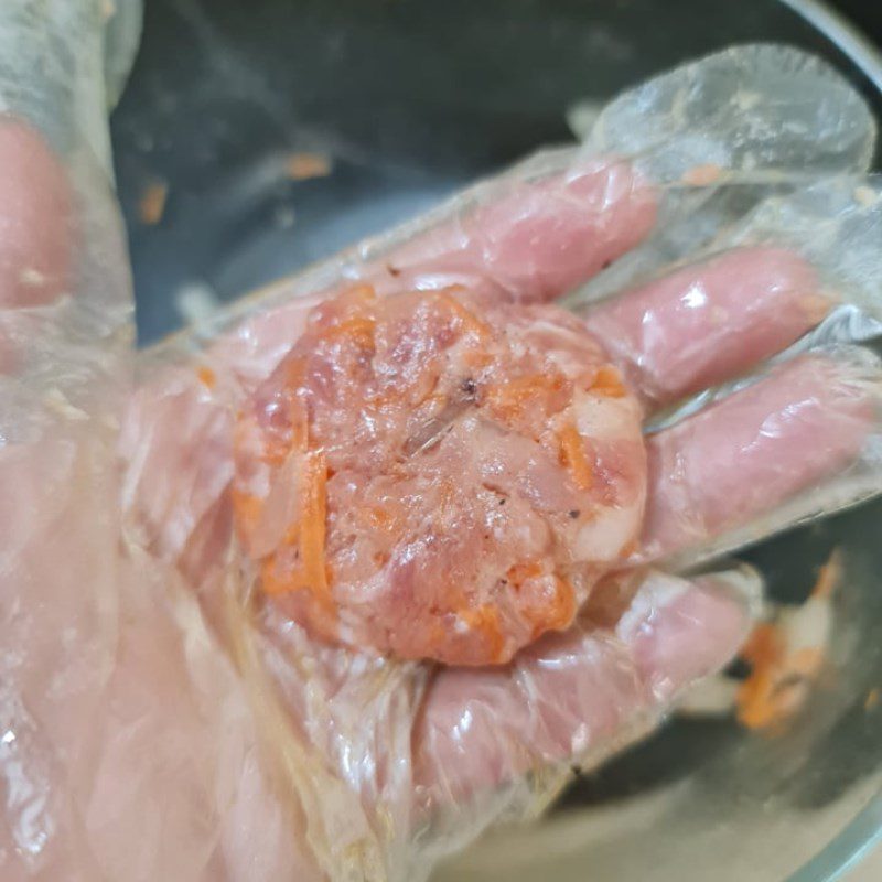 Step 2 Frying vegetable meatballs