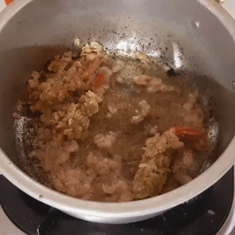 Step 2 Fried shrimp Salted shrimp