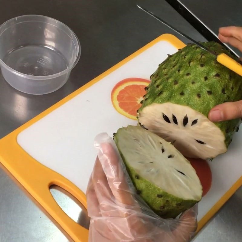 Step 1 Prepare the soursop Soursop smoothie