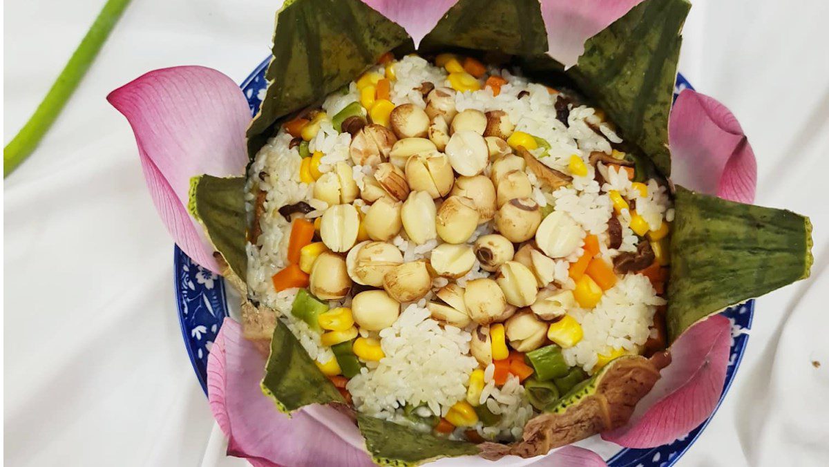 Lotus Leaf Vegetarian Rice (Recipe shared by a user)