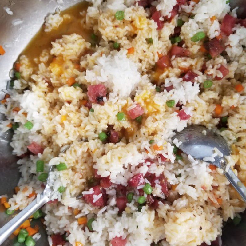 Step 4 Frying the rice Mixed Fried Rice