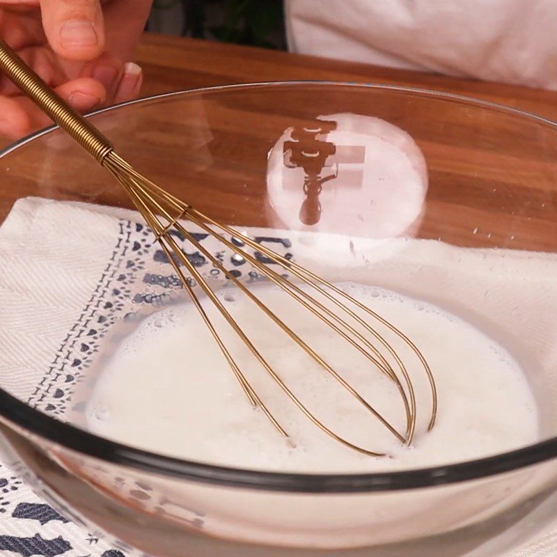 Step 1 Whipping butter and milk for Rose Layered Crepe Cake