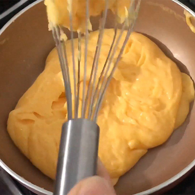 Step 4 Whipped salted egg yolk sauce mixture Salted egg yolk sauce used for cakes