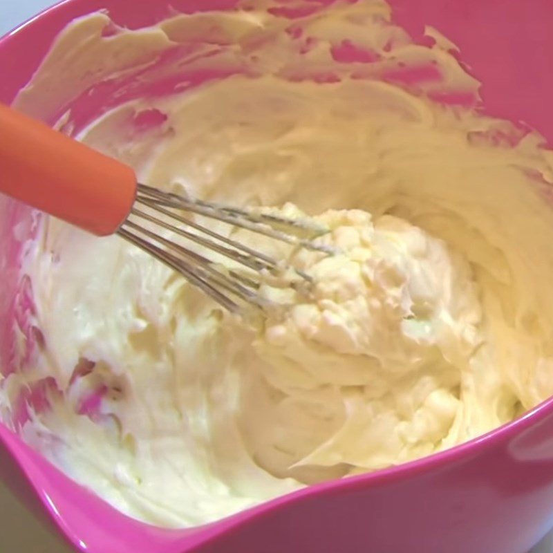 Step 5 Whipping the cream cheese Baked cheese tart