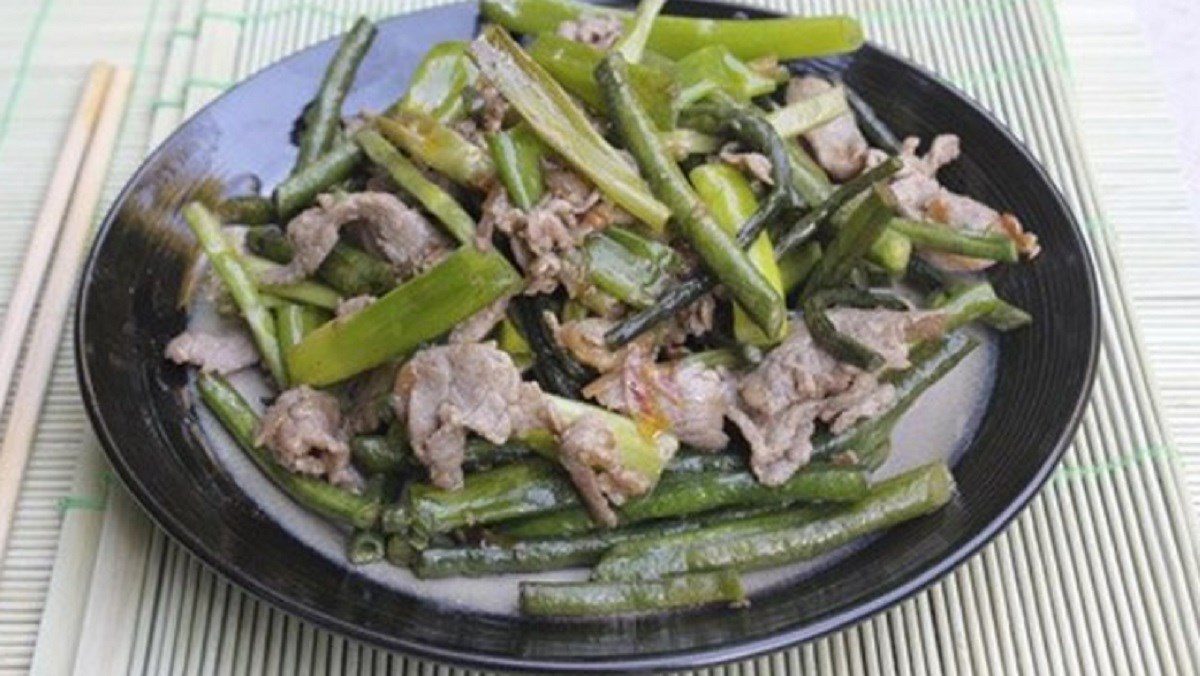 Stir-fried green beans with beef