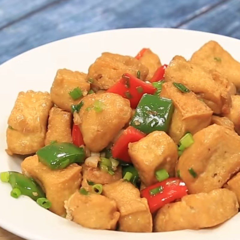 Step 5 Final product Fried tofu with soy sauce and bell pepper