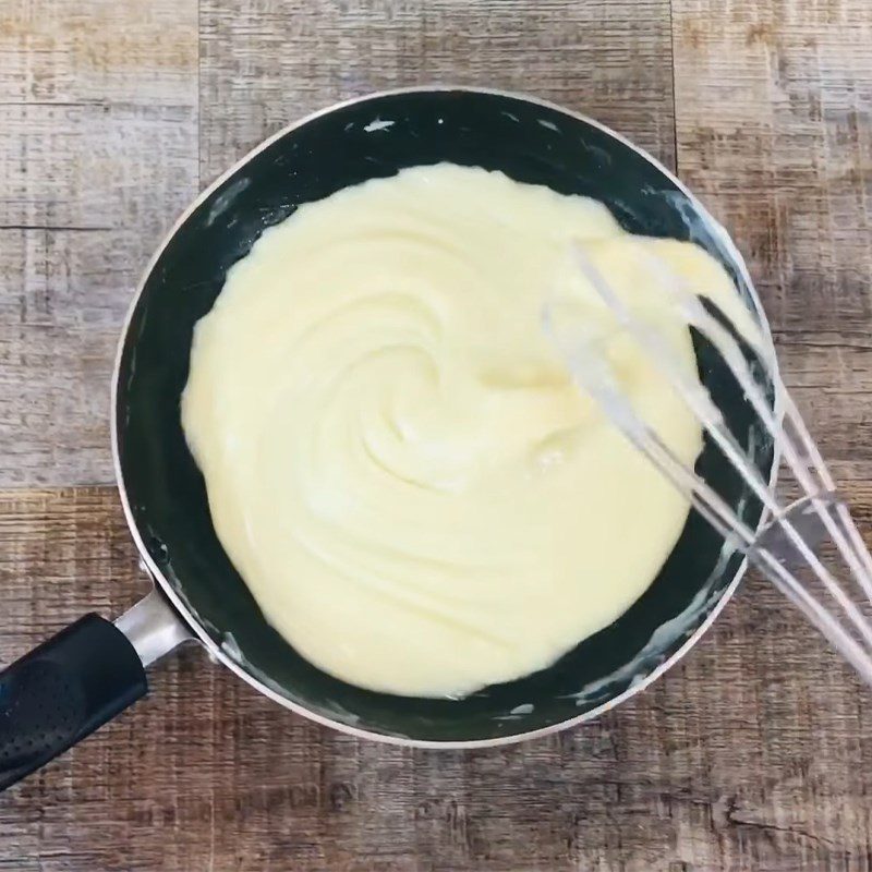 Step 1 Melt chocolate and fresh cream Rose chocolate truffles