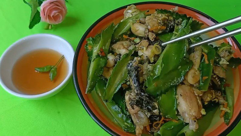 Fried frog with winged beans