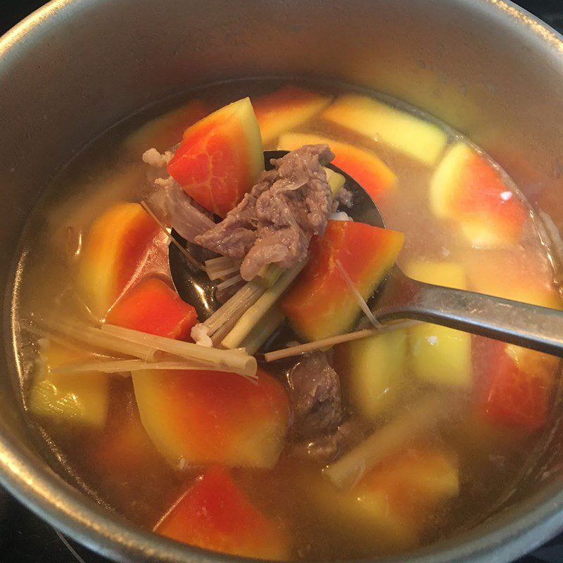 Step 3 Beef Tendon Stew with Papaya Beef tendon stew with papaya