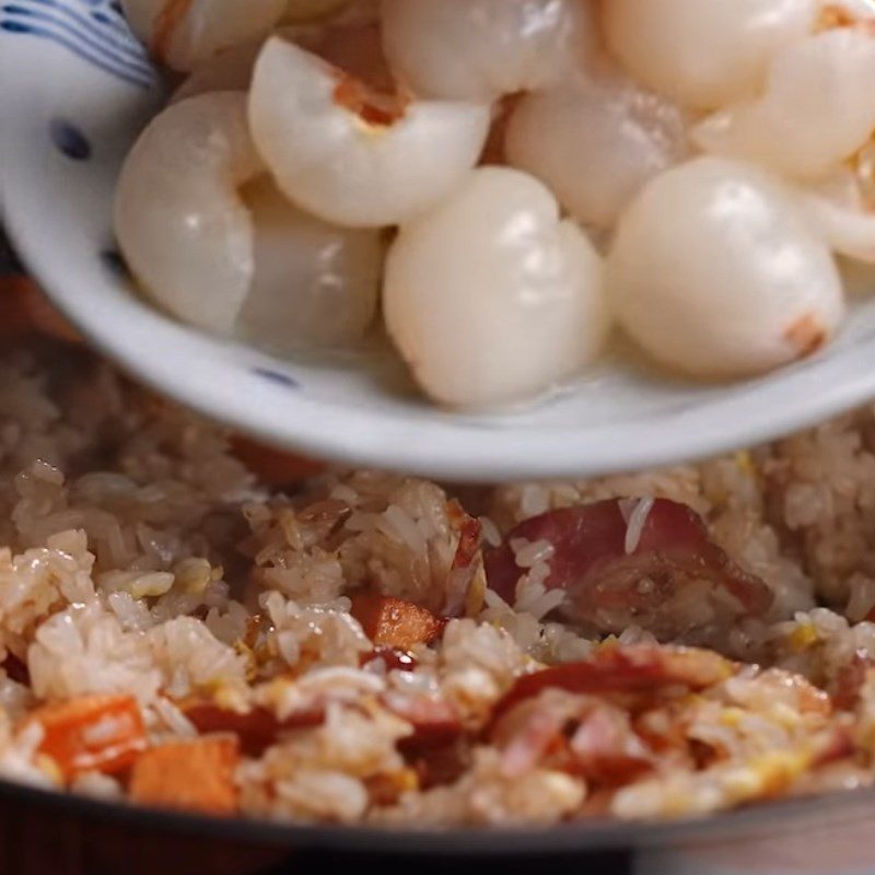 Step 3 Completion Fried lychee rice