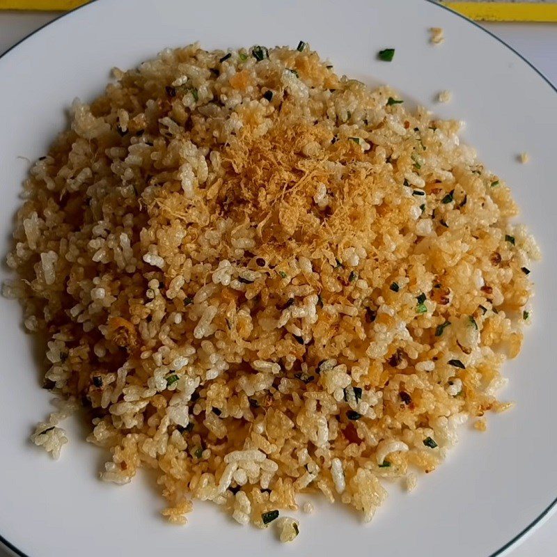 Step 4 Completion of fish sauce fried rice