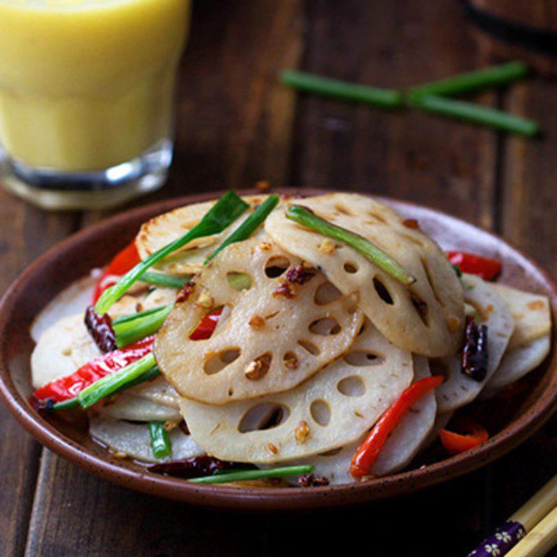 Step 3 Complete the dish Spicy Lotus Root Stir-fry