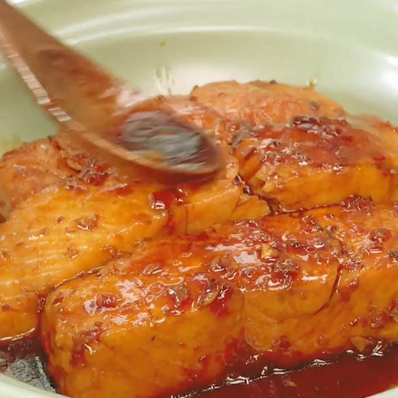 Step 4 Braised Salmon