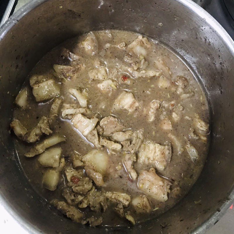 Step 2 Meat Stew Shrimp paste meat stew (Recipe shared by users)