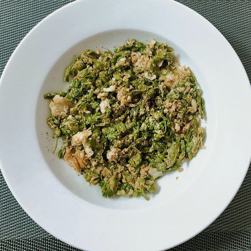 Step 2 Stir-fried morning glory with eggs Stir-fried morning glory with eggs