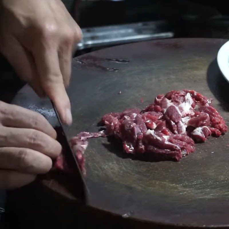 Step 1 Prepare beef Papaya leaves stir-fried with beef