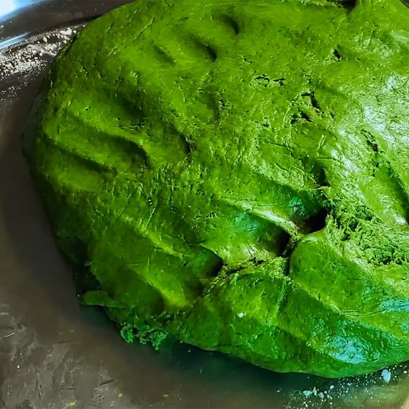 Step 1 Making the Cake Dough for Sticky Rice Cake with Gai Leaves and Coconut Filling