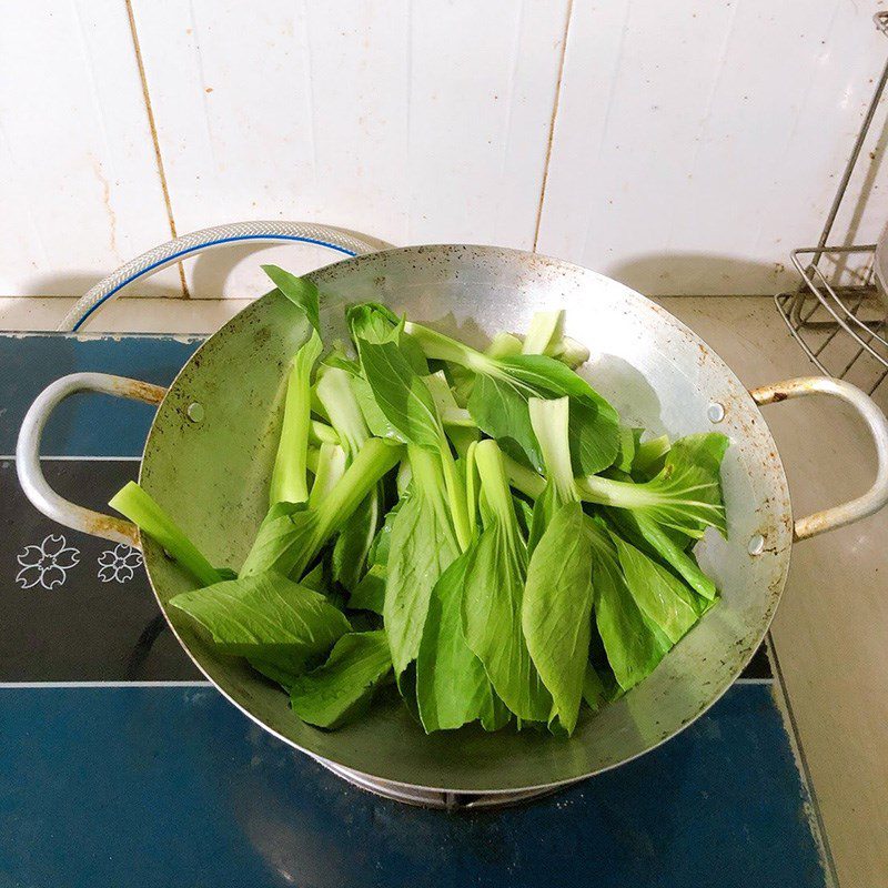 Step 2 Prepare the stir-fried bok choy with oyster sauce Stir-fried Bok Choy with Oyster Sauce