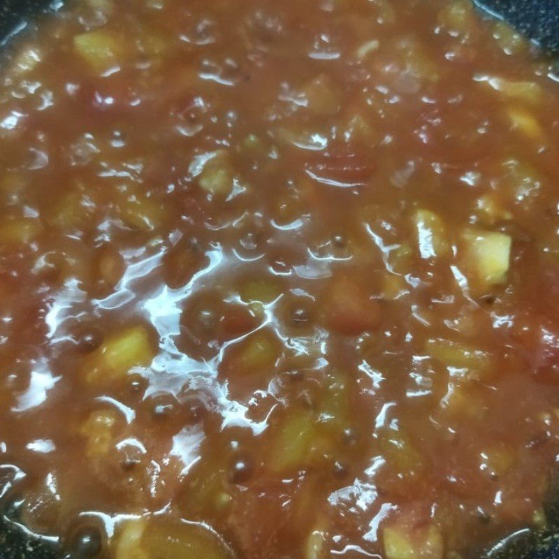 Step 3 Make sweet and sour fish cake Sweet and sour fish cake