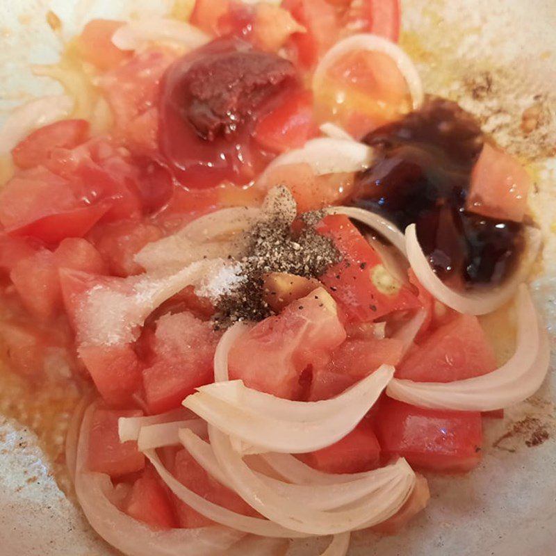 Step 2 Make shrimp fish cake with tomato sauce Shrimp fish cake with tomato sauce