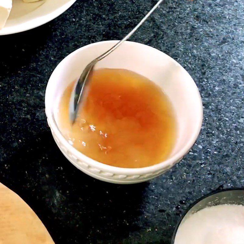 Step 2 Making Fried Tofu with Scallion Oil and Fish Sauce