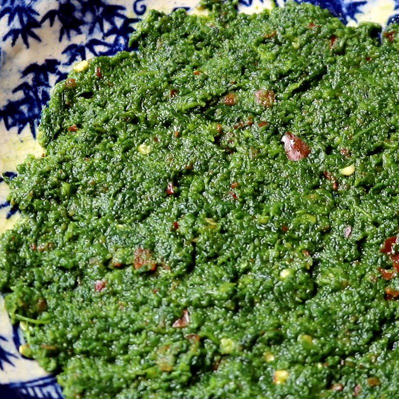 Step 2 Make É salt White Salt with É leaves