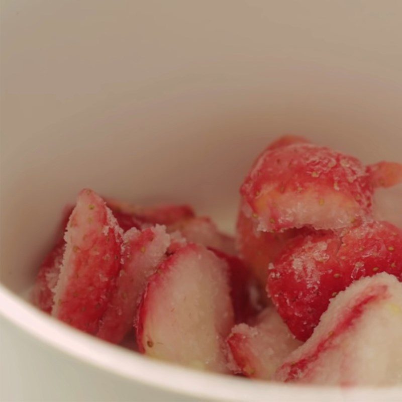 Step 1 Making Strawberry Jam for Strawberry Blueberry Cheesecake