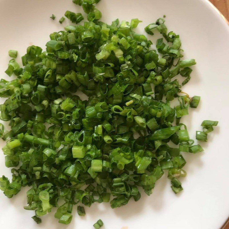 Step 4 Making the sauce and scallion oil Fried rice balls served with shrimp paste