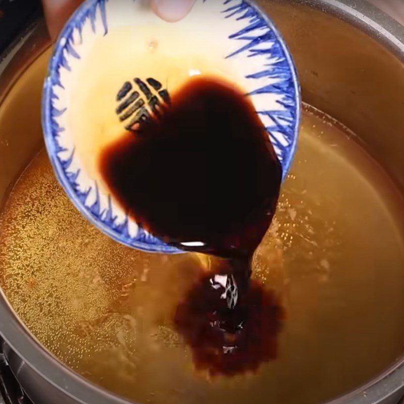 Step 6 Making soy sauce to eat with dry noodles Stir-fried vegetarian noodles