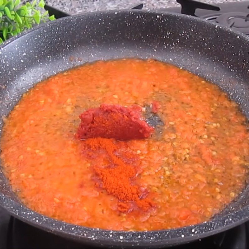 Step 4 Make tomato sauce Eggplant roll with grilled meat