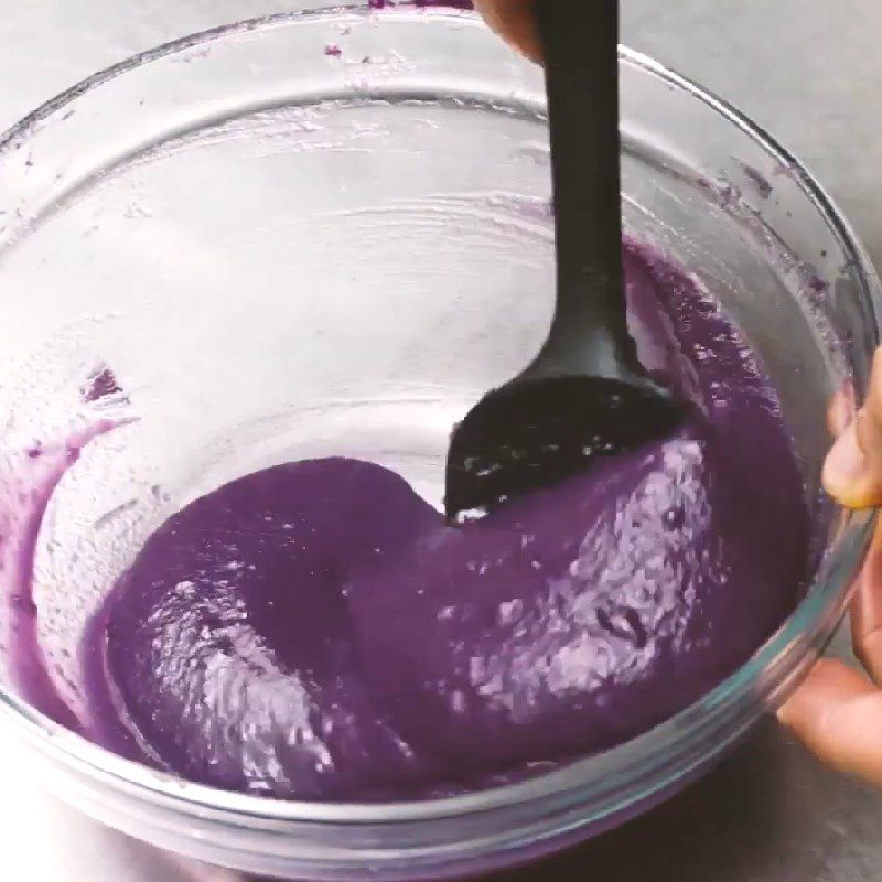 Step 3  Make purple sweet potato sauce Latte purple sweet potato