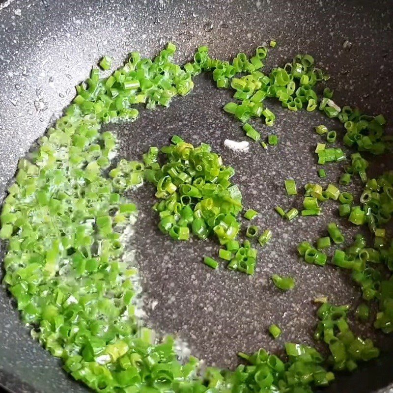 Step 3 Making fish sauce Fried rice with fish sauce