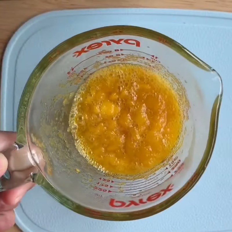 Step 2 Mango puree with mango milk