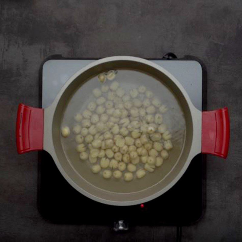 Step 1 Boil lotus seeds Lotus Leaf Vegetarian Rice