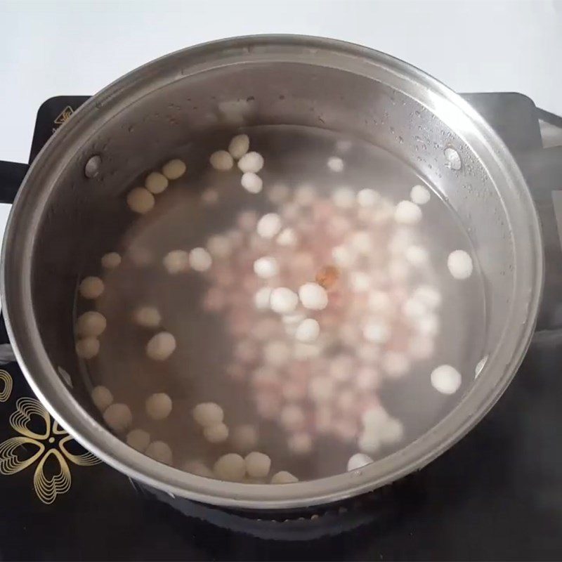 Step 3 Boil the pearls Yogurt jackfruit pearl