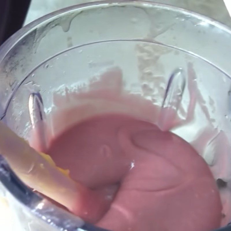 Step 2 Boil and puree the taro for Mooncake with taro jelly filling